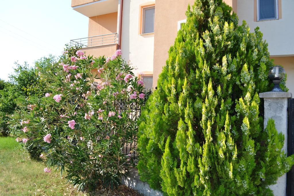 Apartments Elizabet Dojran Екстер'єр фото