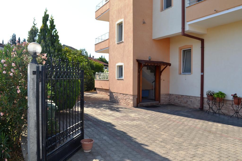 Apartments Elizabet Dojran Екстер'єр фото